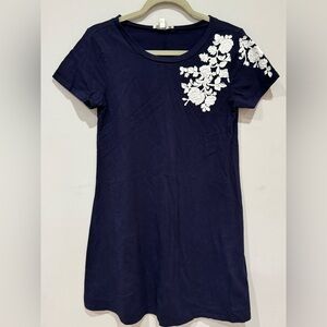 Navy blue t-shirt dress Medium